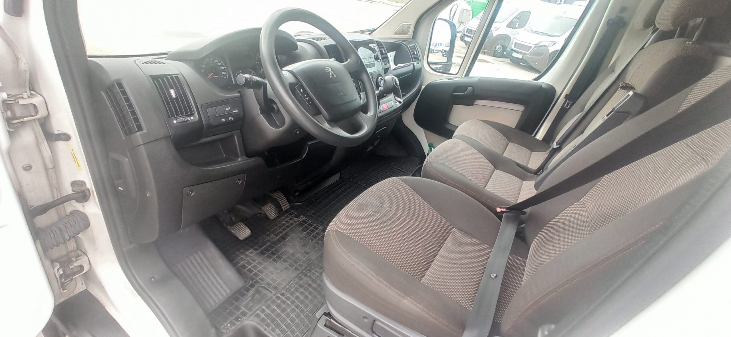 Peugeot Boxer Chladiarenský 2.0HDI, 2019 163PS, č373