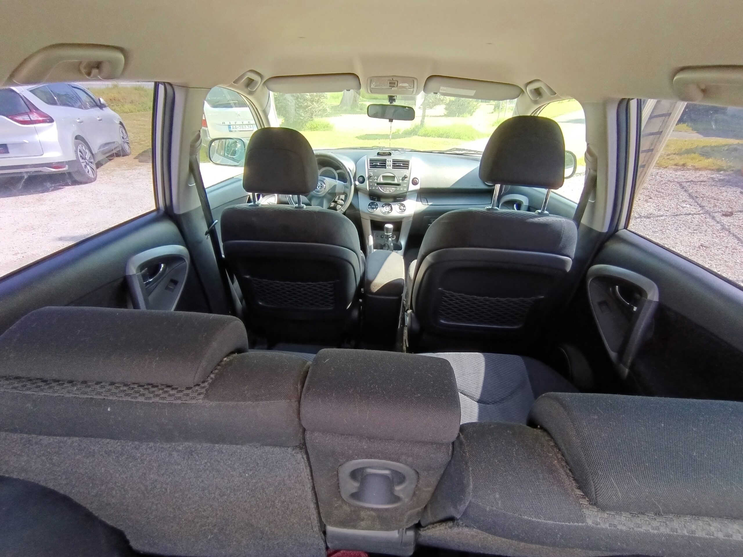 Toyota RAV4 2.2D 4WD 100kW/136PS, 4×4, M6