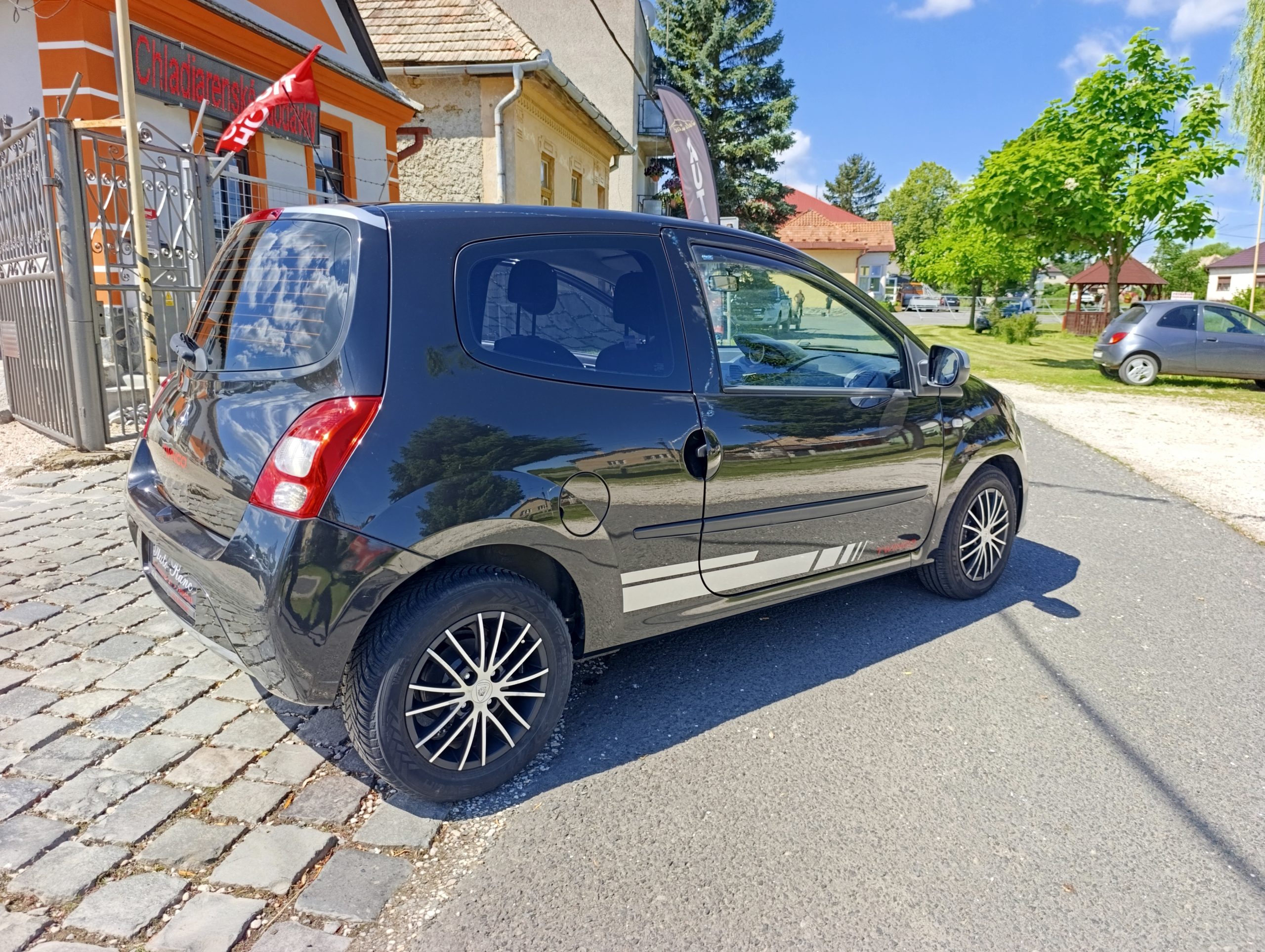 Renault Twingo 1.2i, Facelift, Led Denné svietenie, Krásavec