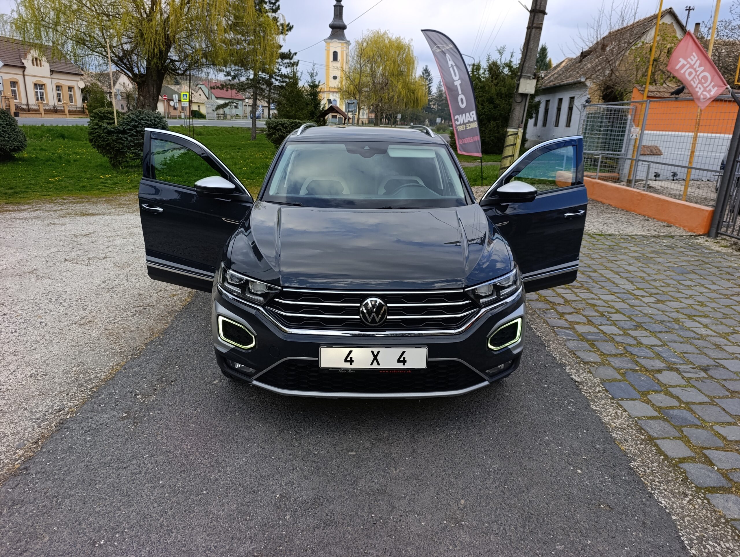 Volkswagen T-ROC 4Motion, 2.0TDI 110kW/150PS. Virtual Cocpit, LED svetlá, SUV/Off-Road