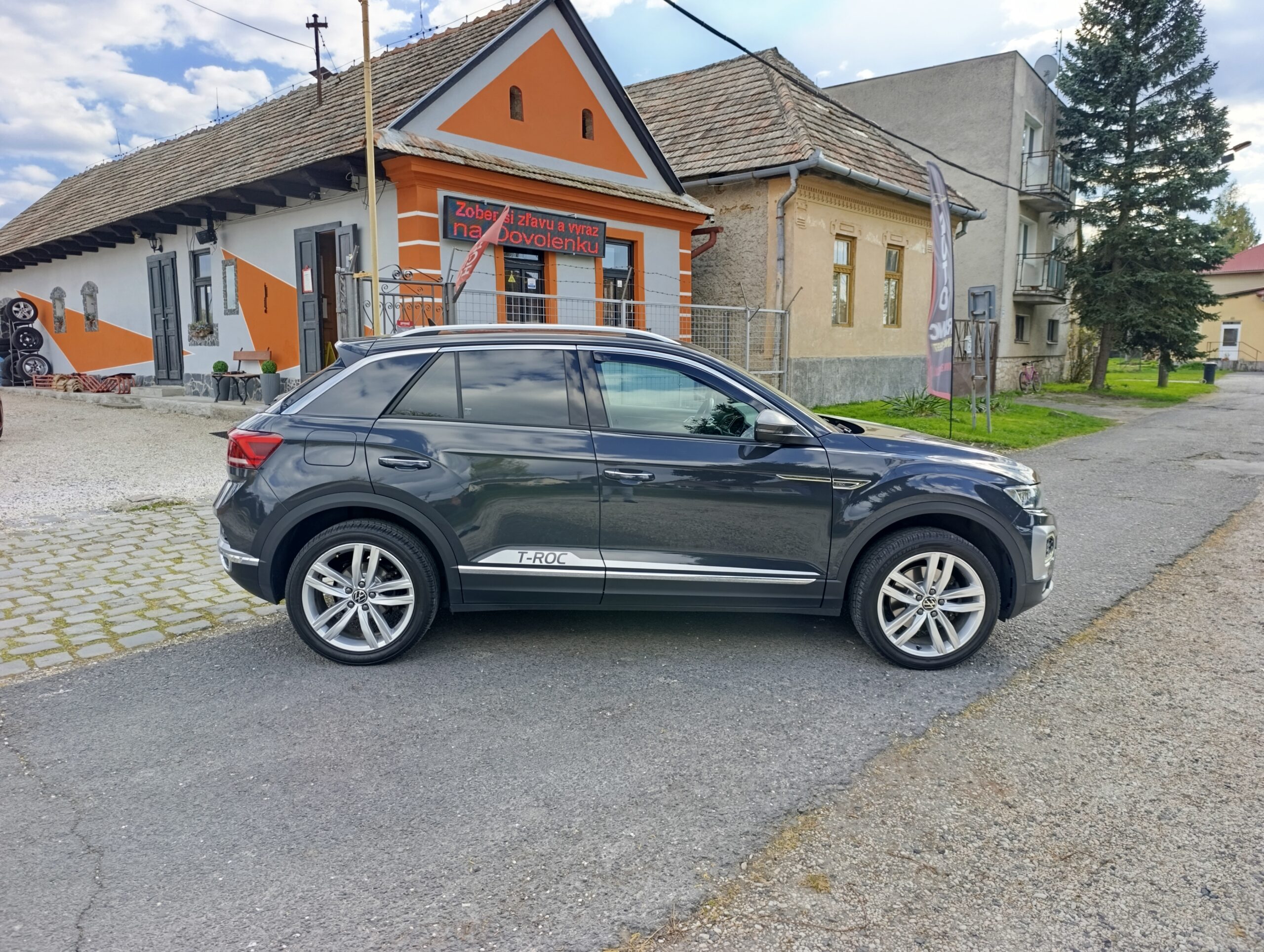 Volkswagen T-ROC 4Motion, 2.0TDI 110kW/150PS. Virtual Cocpit, LED svetlá, SUV/Off-Road