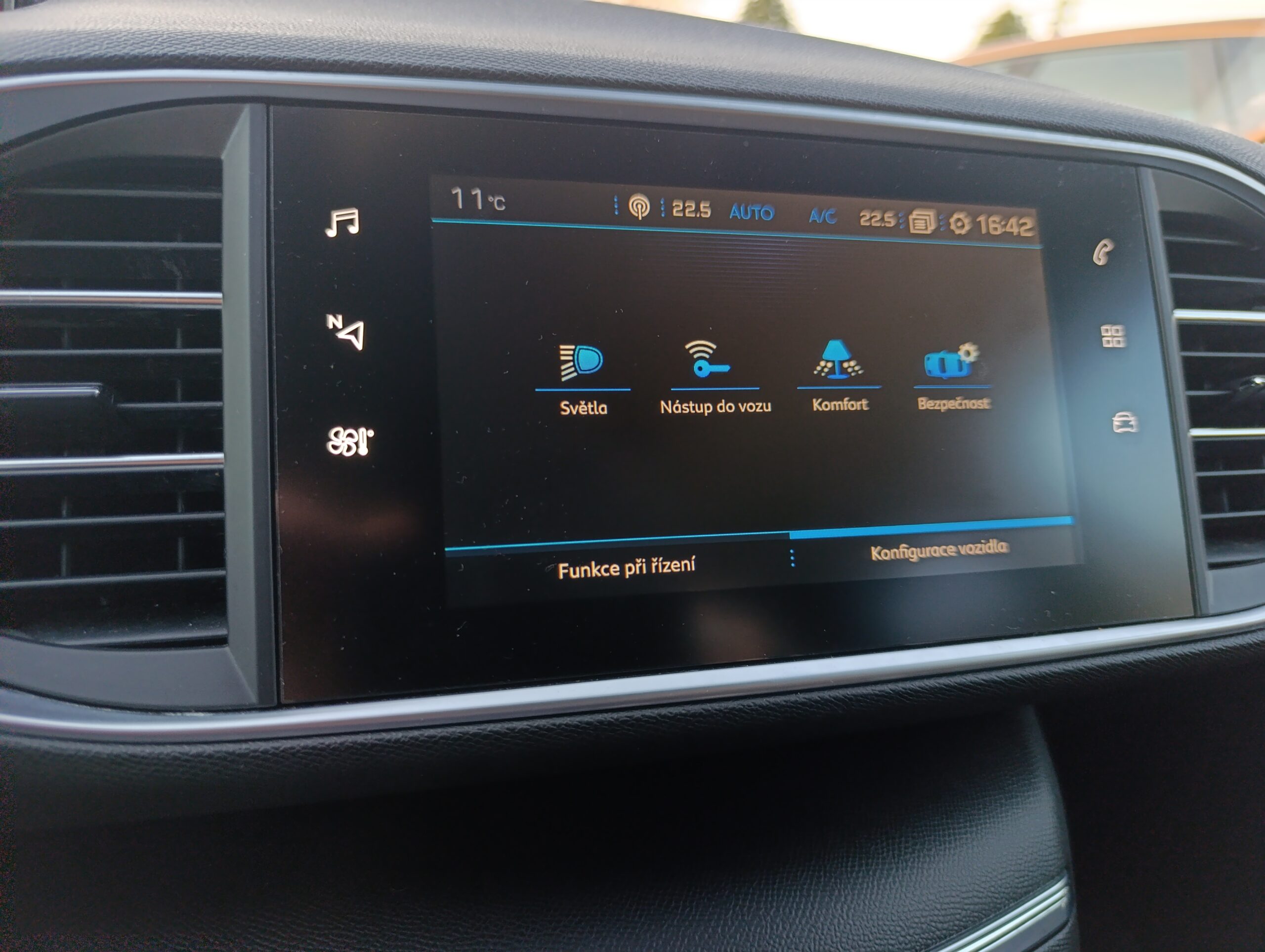 Peugeot 308SW 1.5BlueHDI, 96KW, Manuál 6