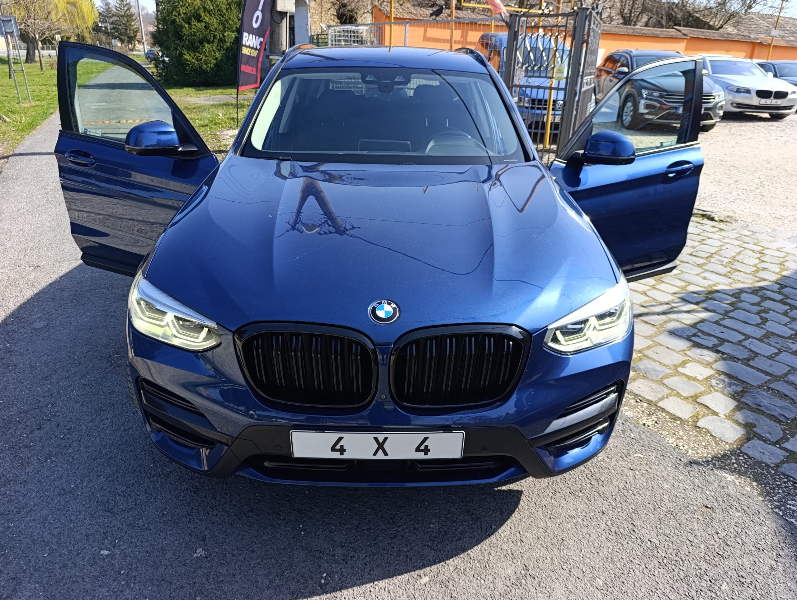 BMW X3 xDrive 20i AT8 135kW/184PS Kúpené nove na Slovensku