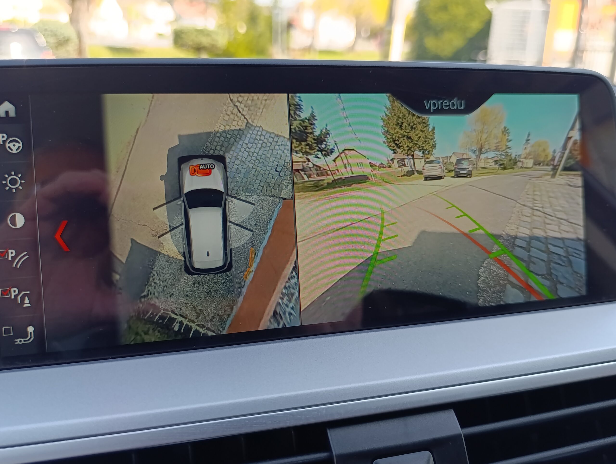 BMW X3 xDrive 20i AT8 135kW/184PS Kúpené nove na Slovensku