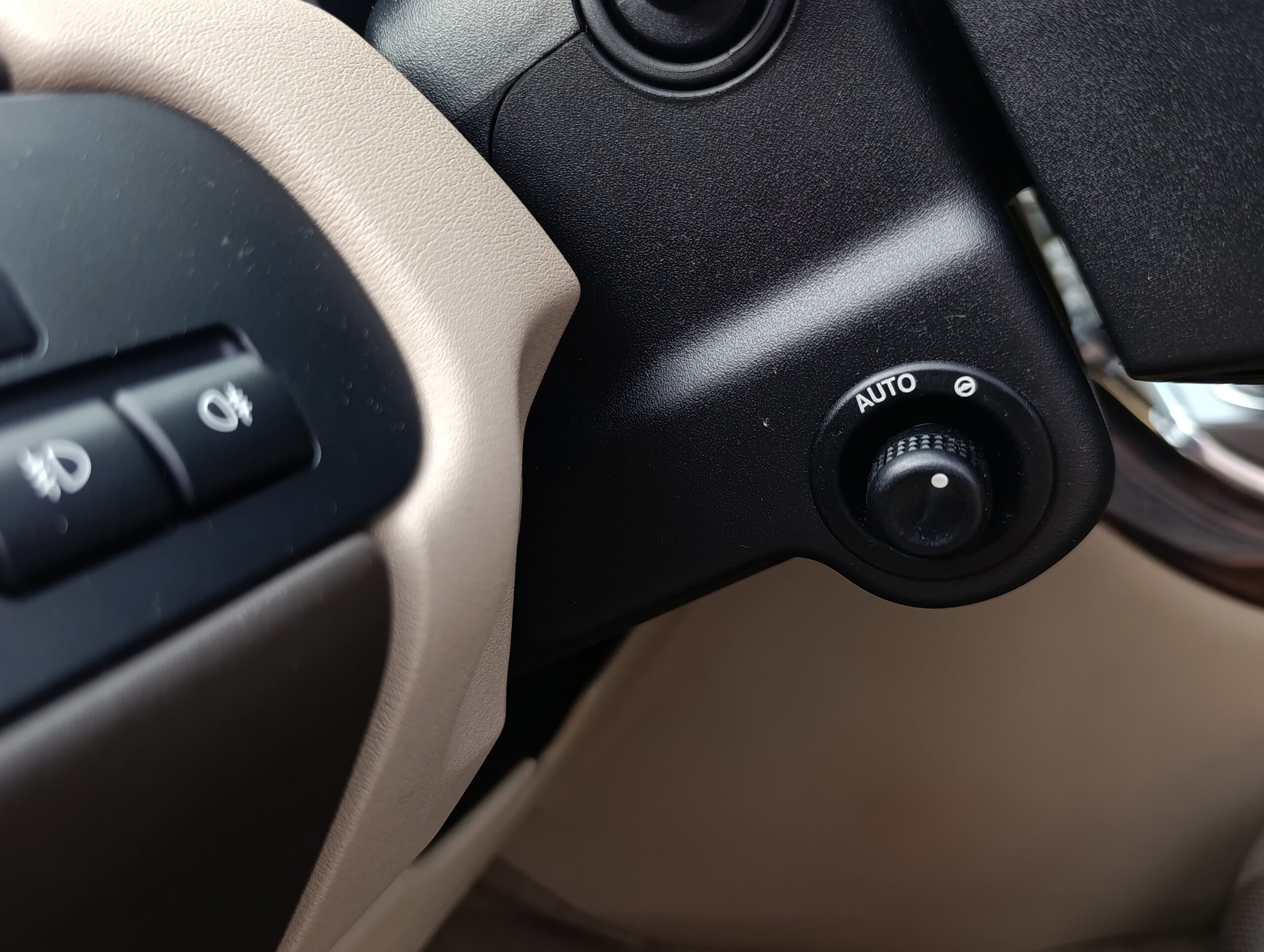 Land Rover Range Rover Sport 3.0 TdV6  Automatic 211PS