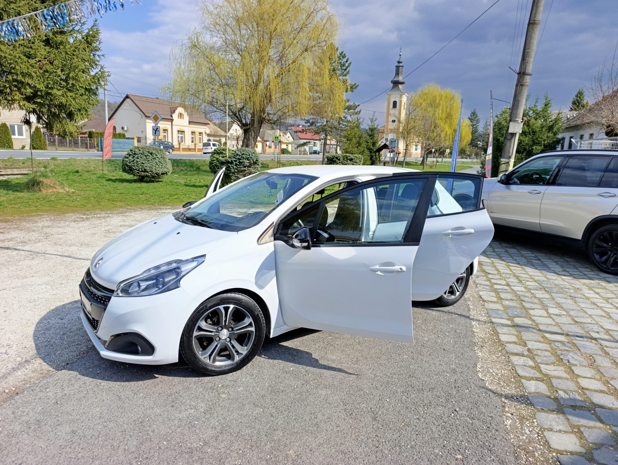 Peugeot 208 1.5 BlueHDI