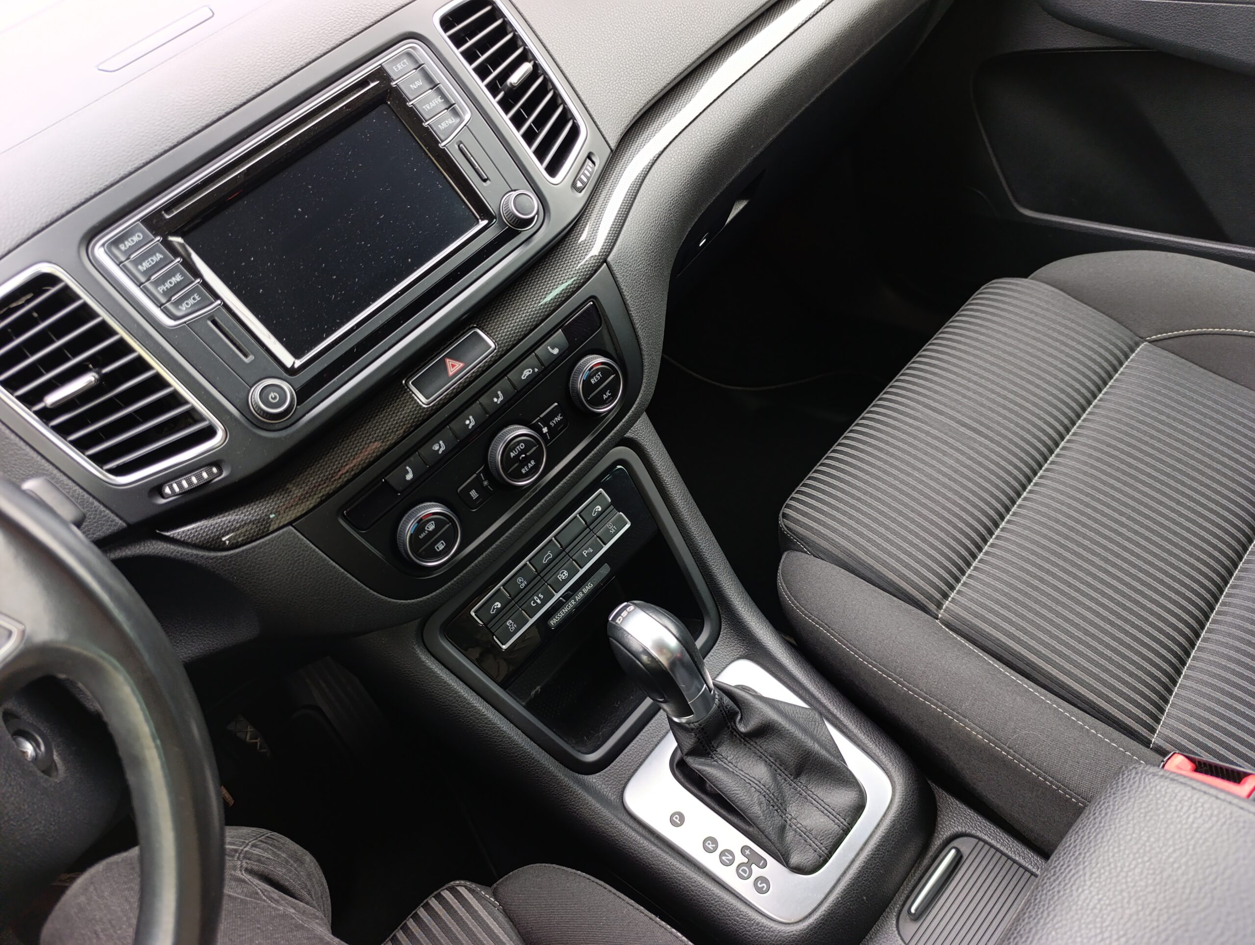 Seat Alhambra 184PS 7M 2.0TDI AT6, Elektrické dvere bočné