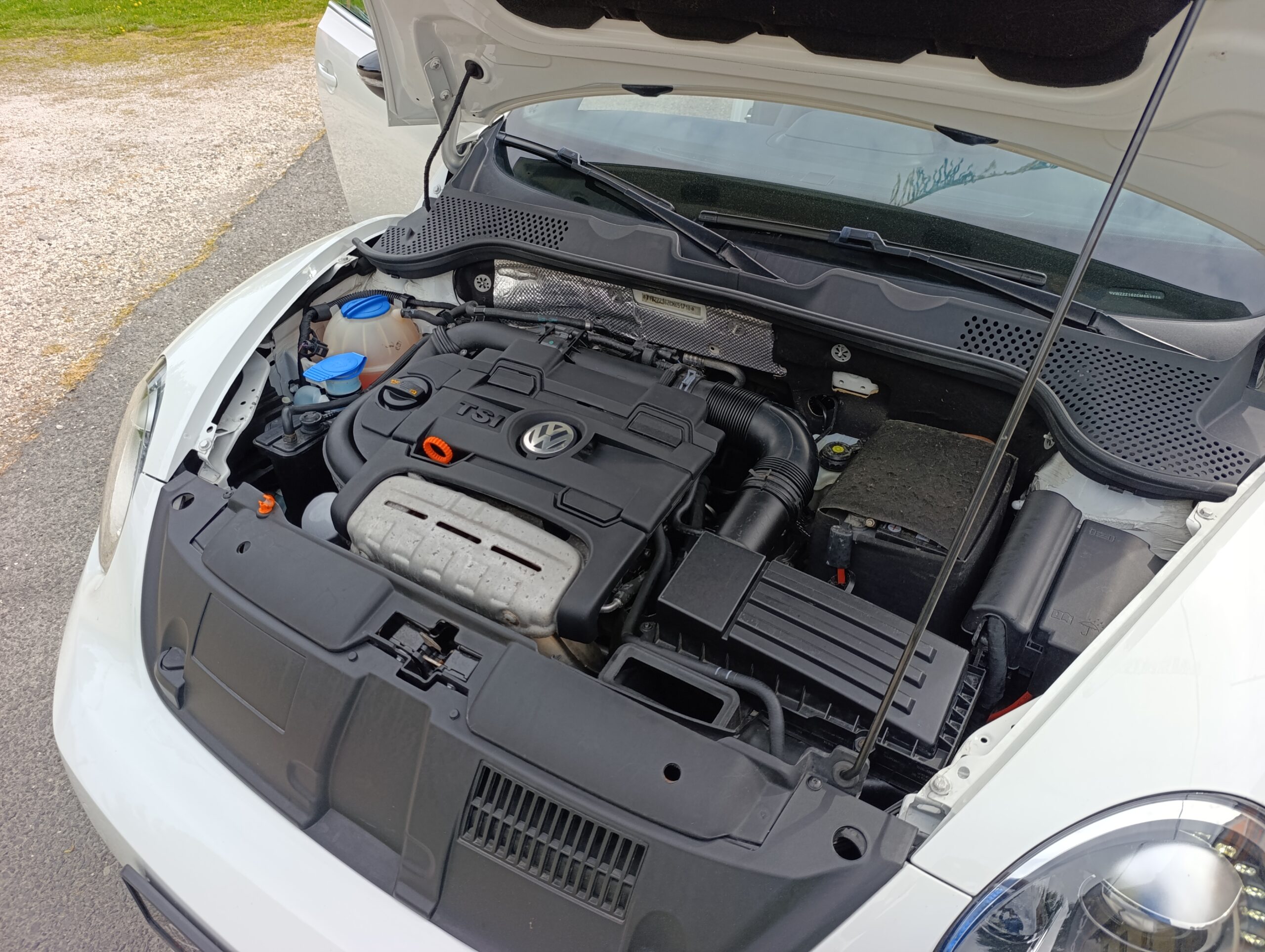 Volkswagen Beetle 1.4TSI 160PS SPORT