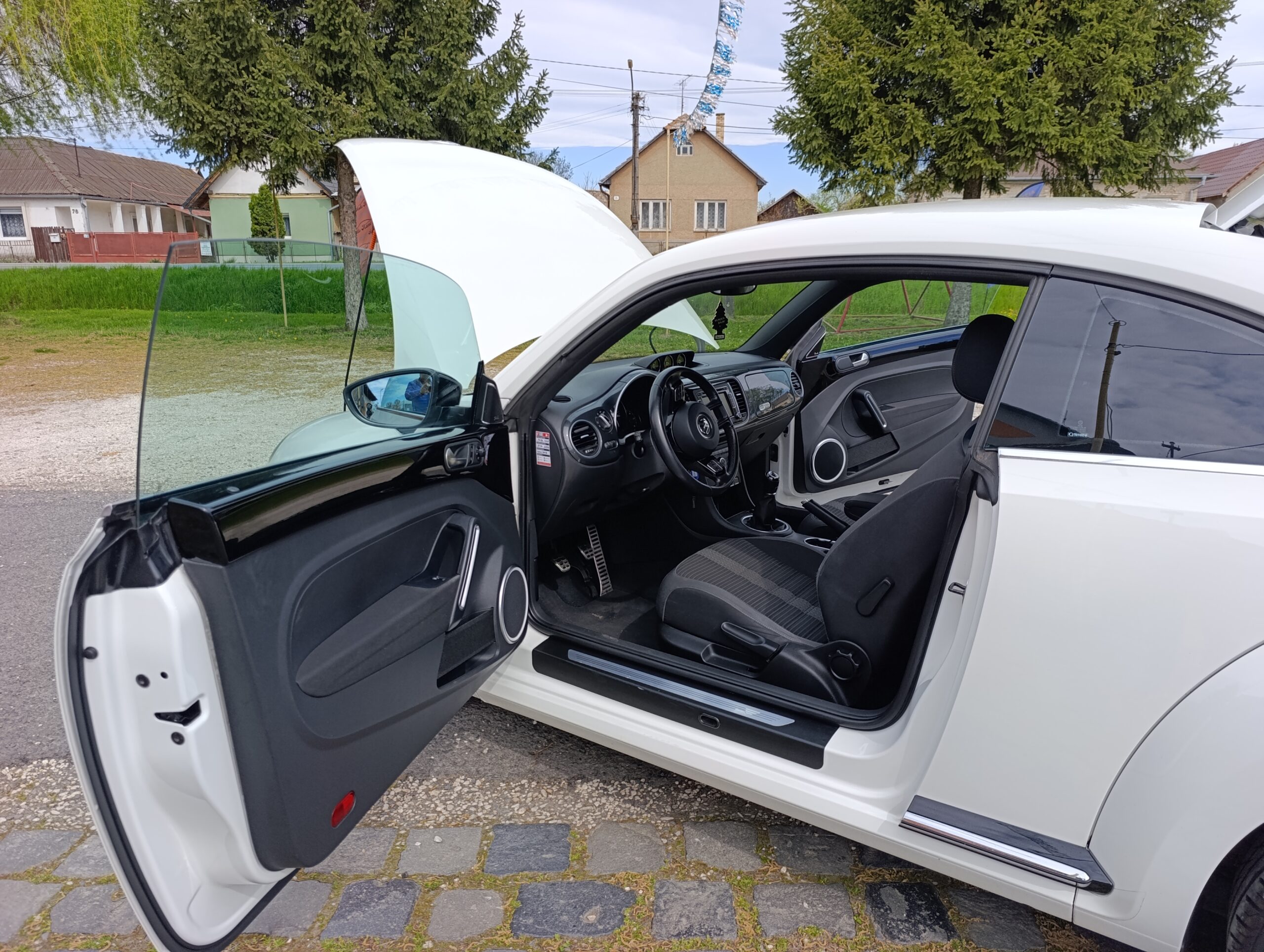 Volkswagen Beetle 1.4TSI 160PS SPORT