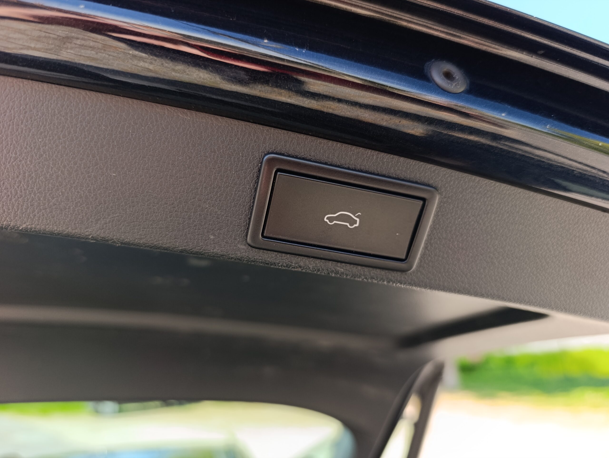 Škoda Octavia Combi RS 180kW/245PS, Panoráma