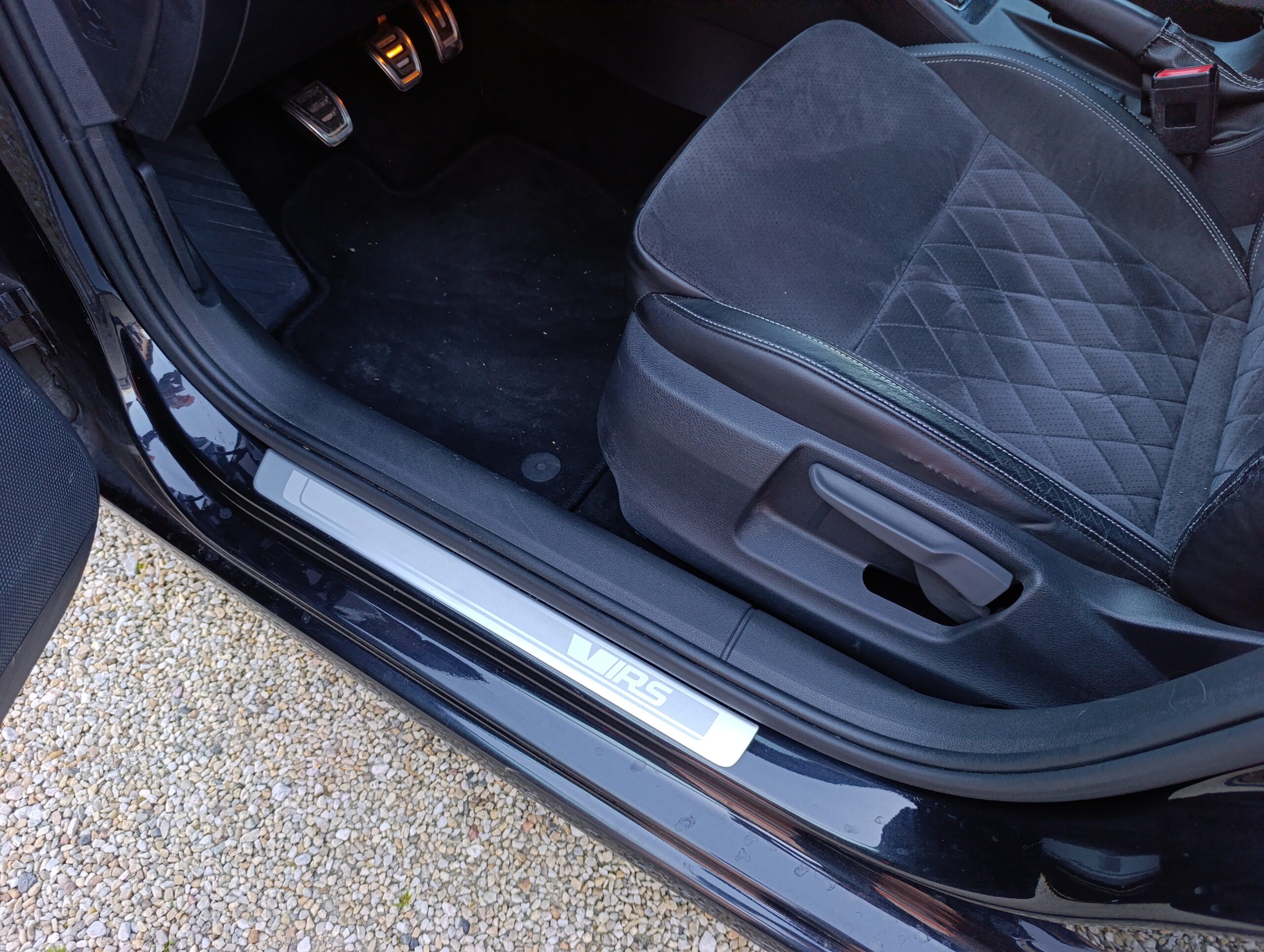 Škoda Octavia Combi RS 180kW/245PS, Panoráma