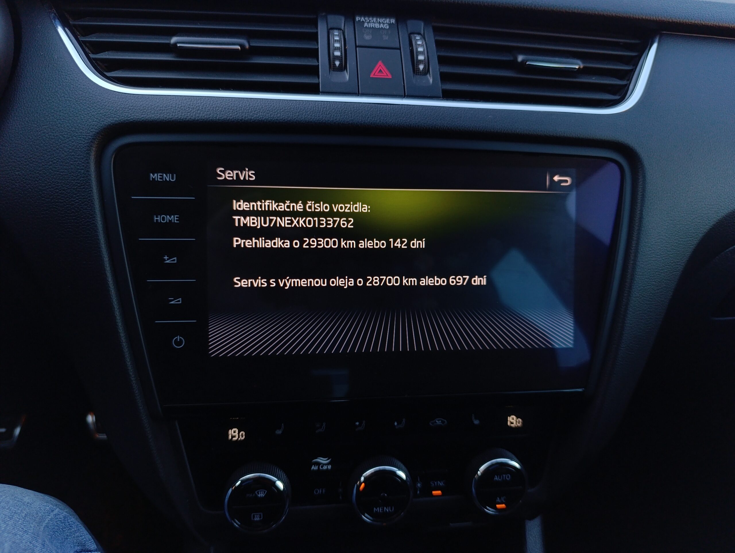 Škoda Octavia Combi RS 180kW/245PS, Panoráma