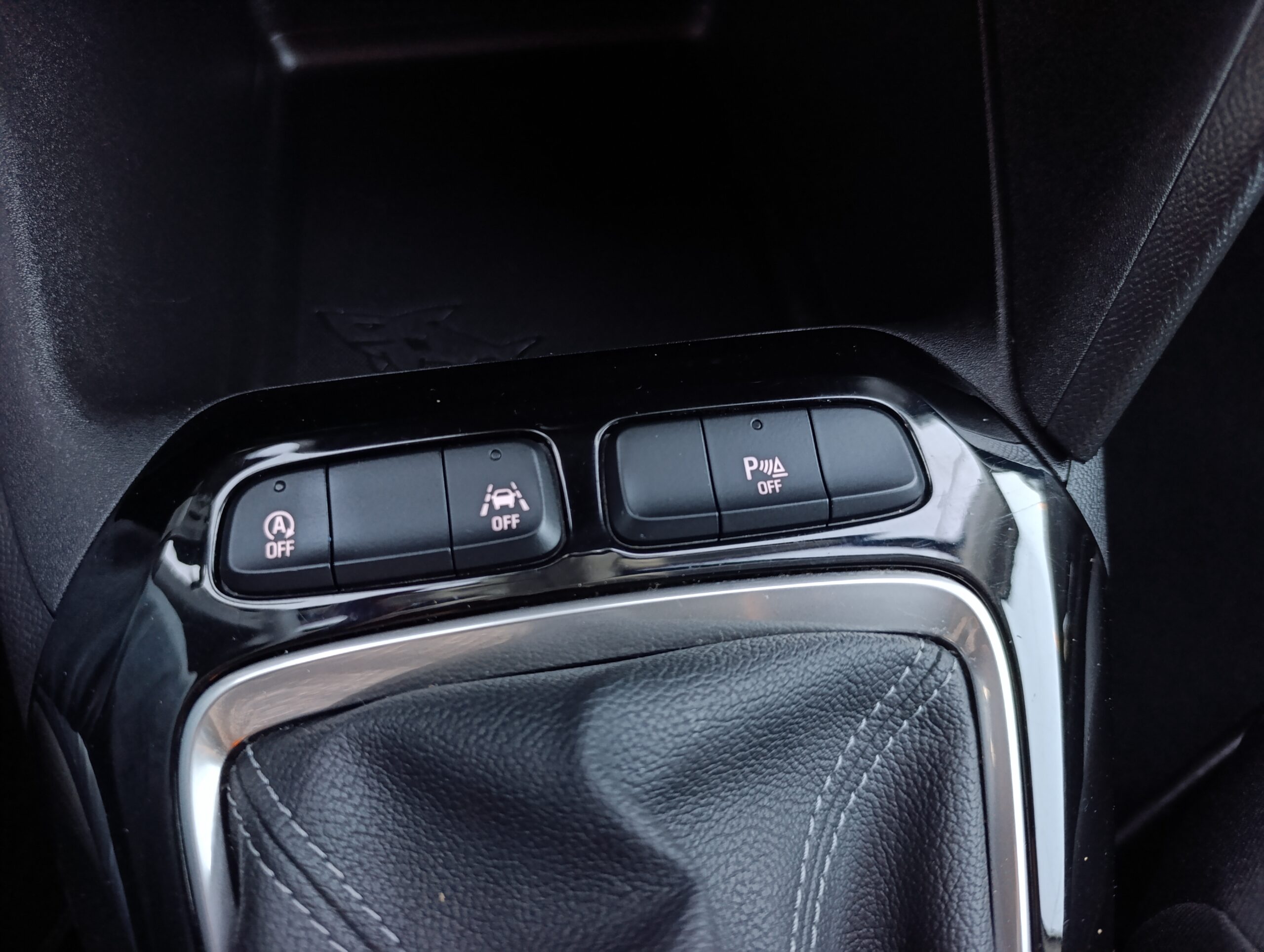 Opel Corsa F 1.2 Turbo 100PS | 2020 | Krásne  auto | Servisované