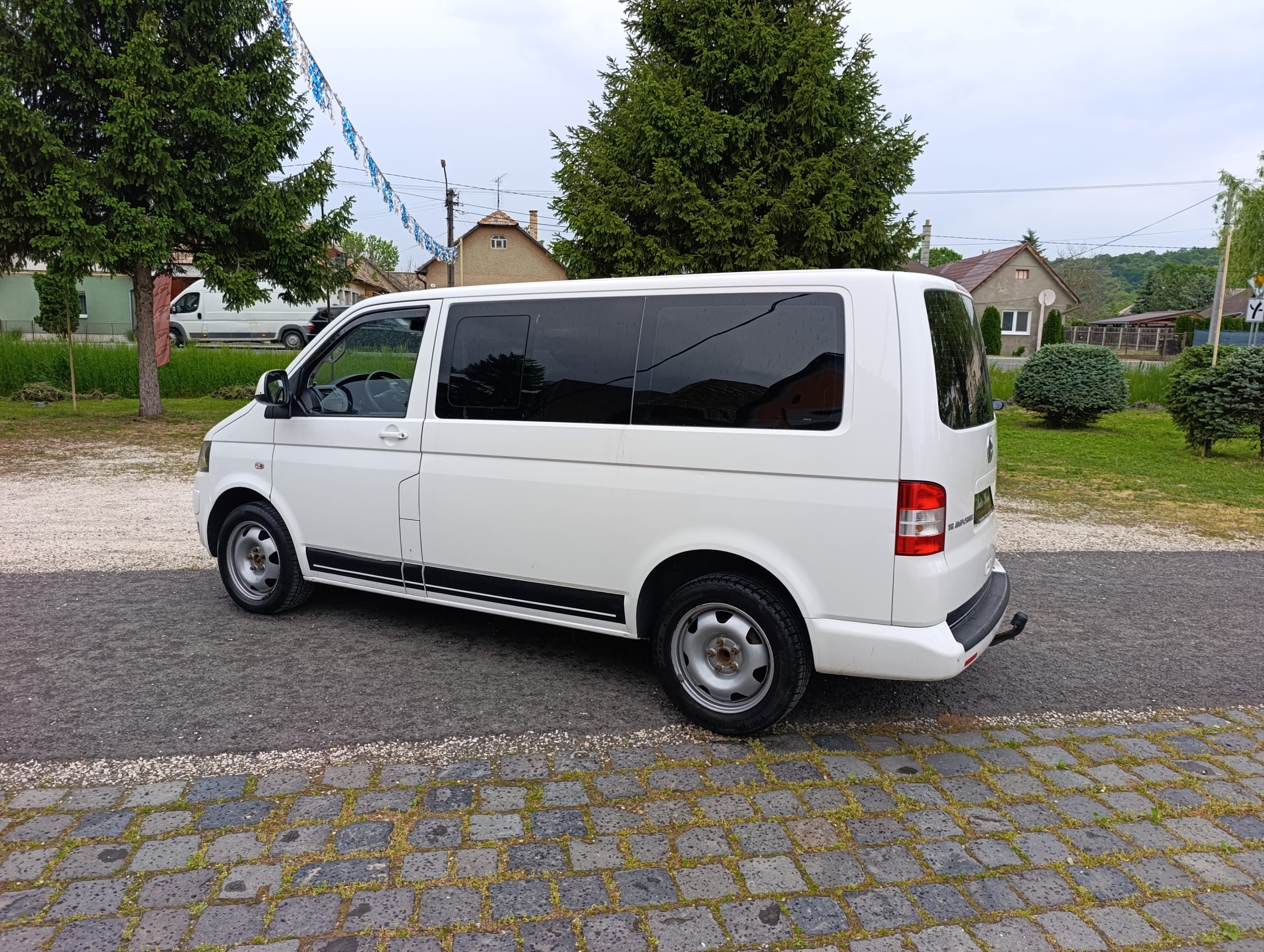 Volkswagen Transporter 9M 2011 2.0TDI 9 Miestny 75kW/102PS T5.1 Facelift