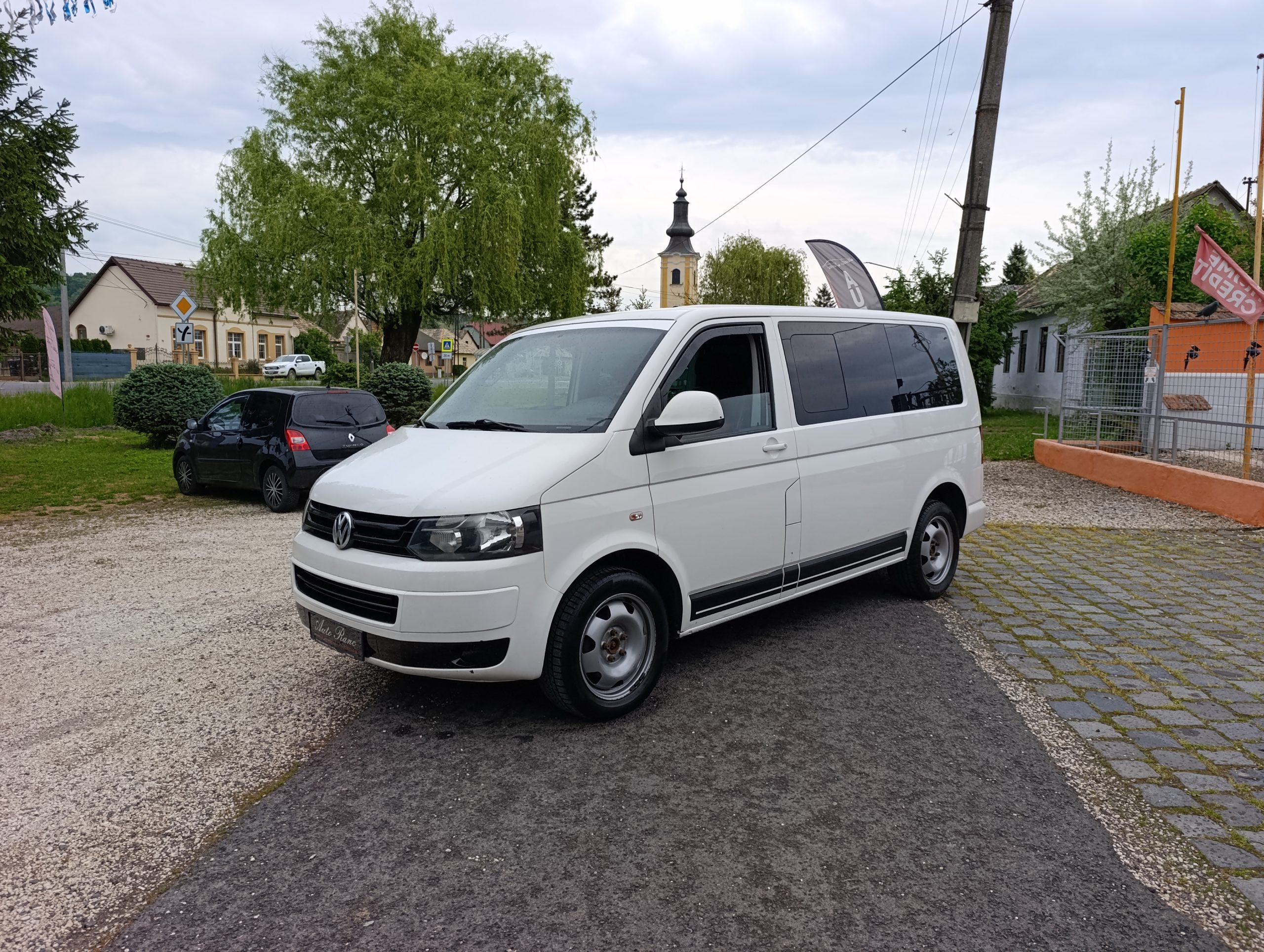 Volkswagen Transporter 9M 2011 2.0TDI 9 Miestny 75kW/102PS T5.1 Facelift