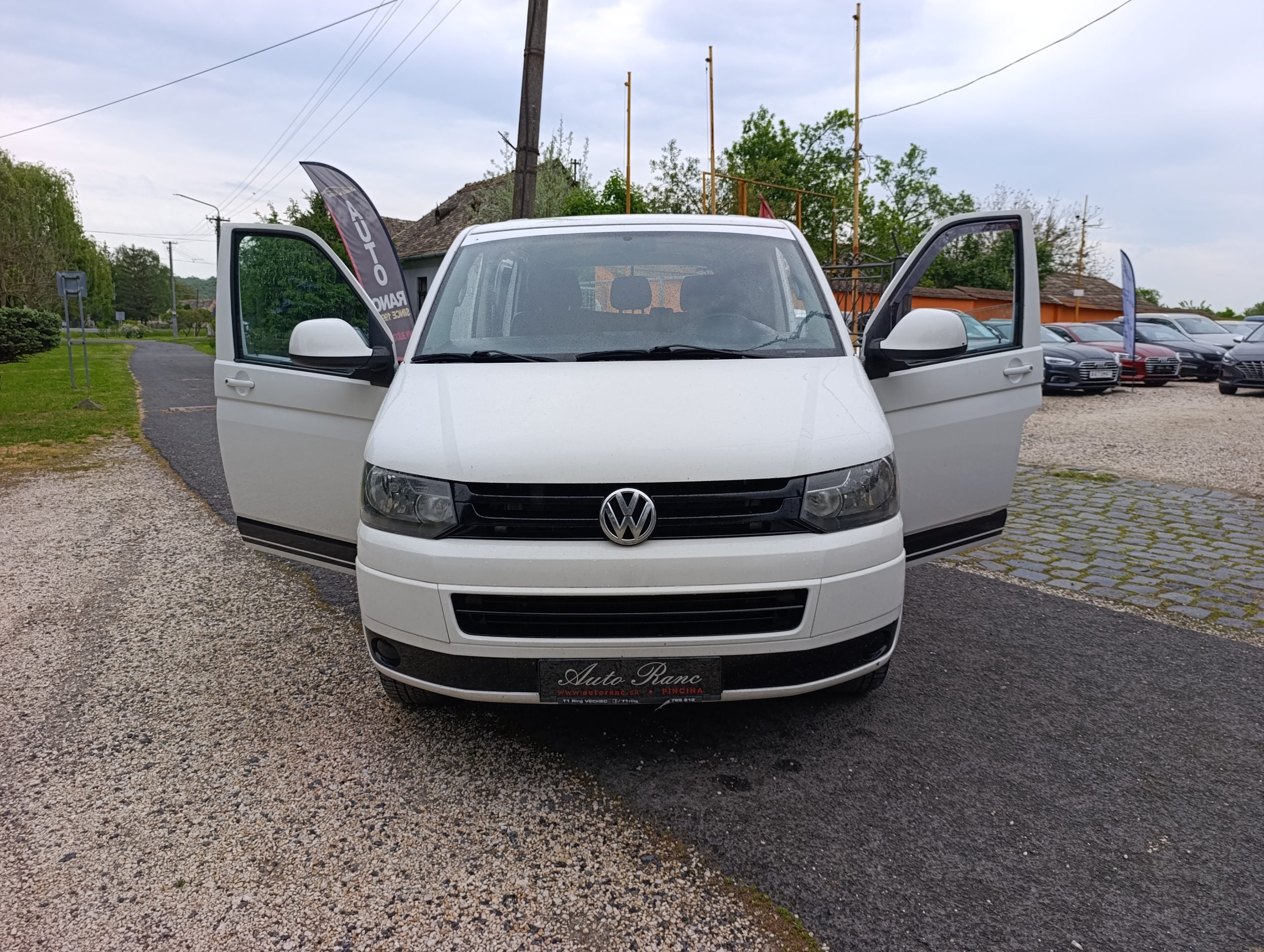 Volkswagen Transporter 9M 2011 2.0TDI 9 Miestny 75kW/102PS T5.1 Facelift