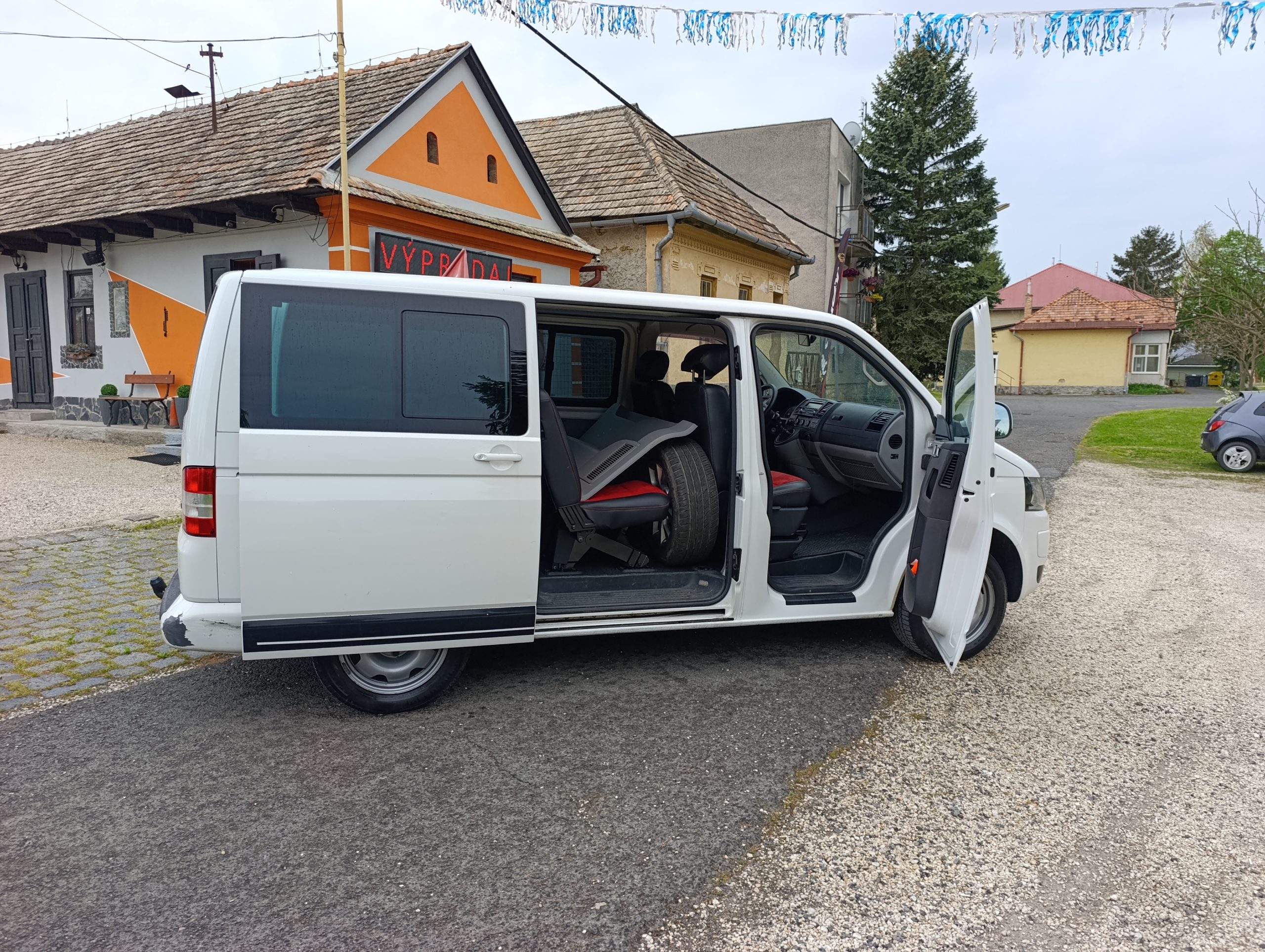 Volkswagen Transporter 9M 2011 2.0TDI 9 Miestny 75kW/102PS T5.1 Facelift