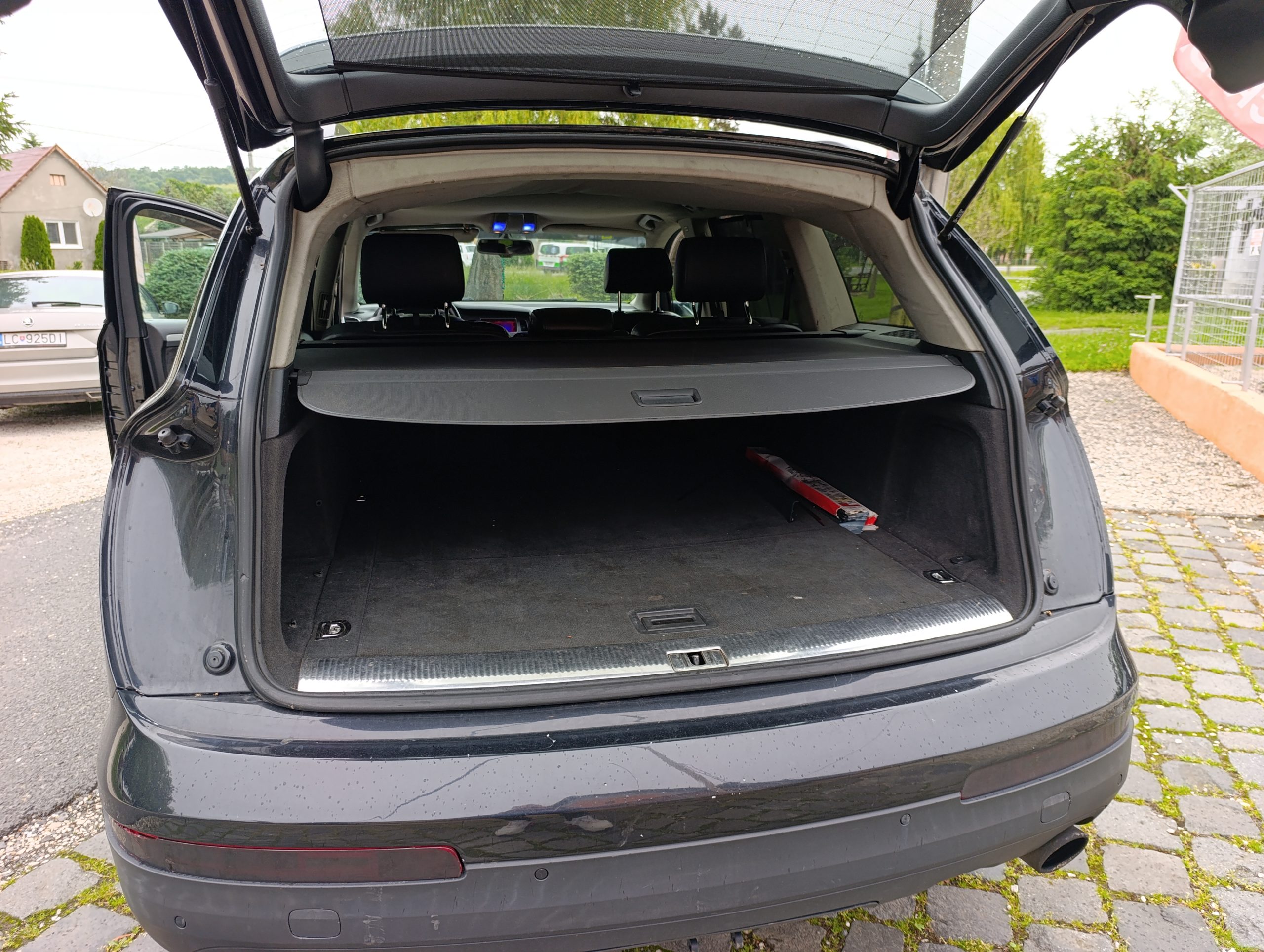 Audi Q7 3.0TDI R21, model 2008, 171kW/232PS