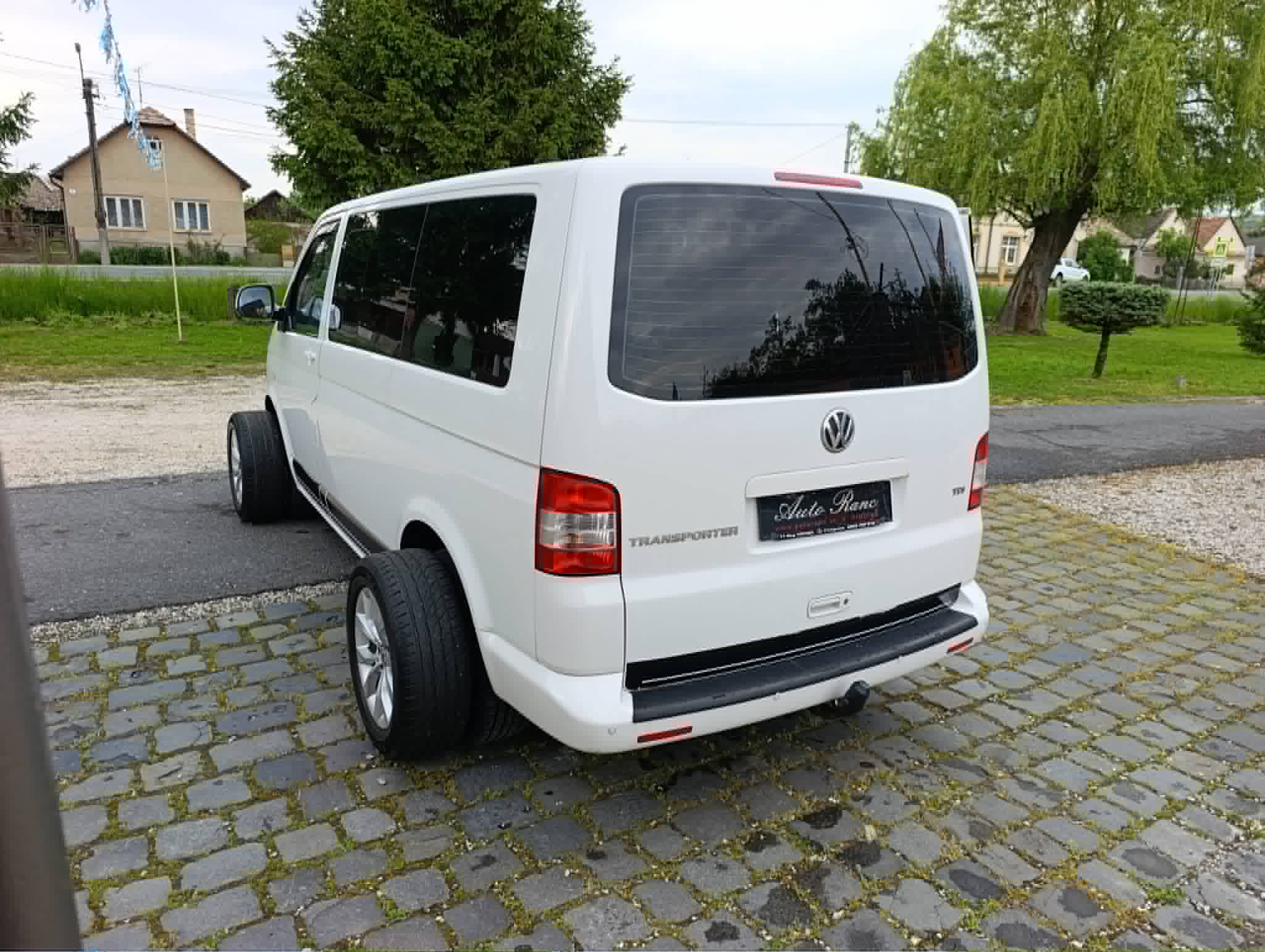Volkswagen Transporter 9M 2011 2.0TDI 9 Miestny 75kW/102PS T5.1 Facelift