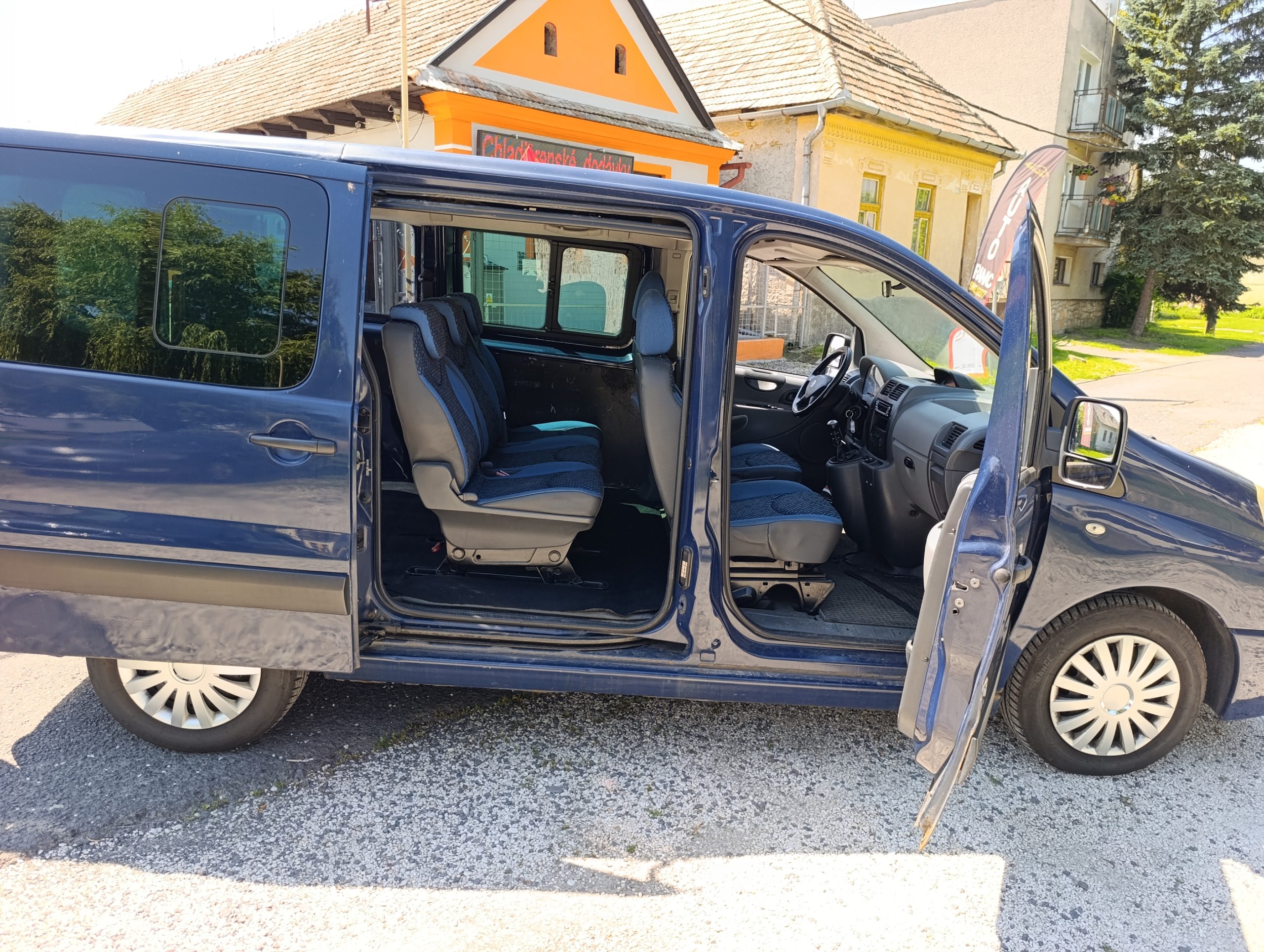 Fiat SCUDO 2.0JTD, 100kW/136PS, 6 miest na sedenie