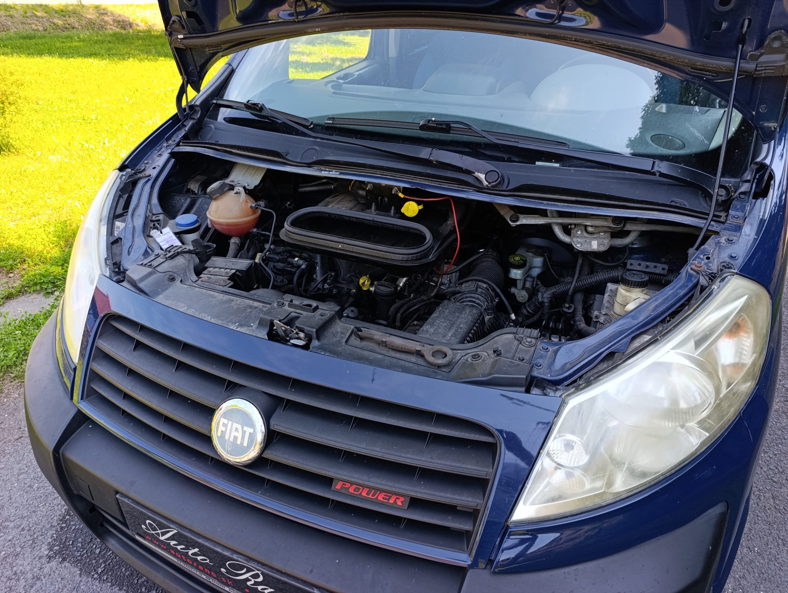 Fiat SCUDO 2.0JTD, 100kW/136PS, 6 miest na sedenie