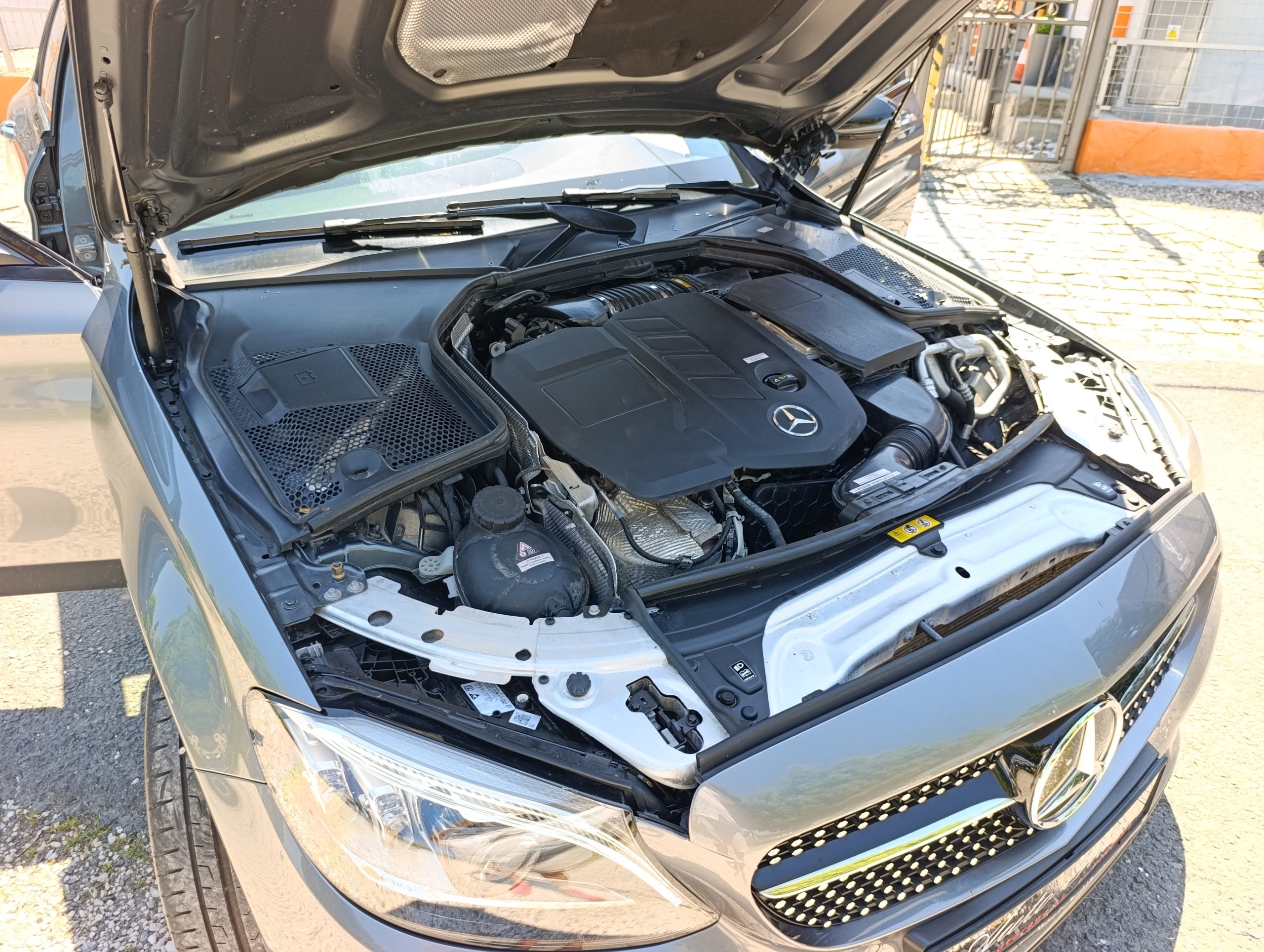 Mercedes-Benz C 220 d 4MATIC