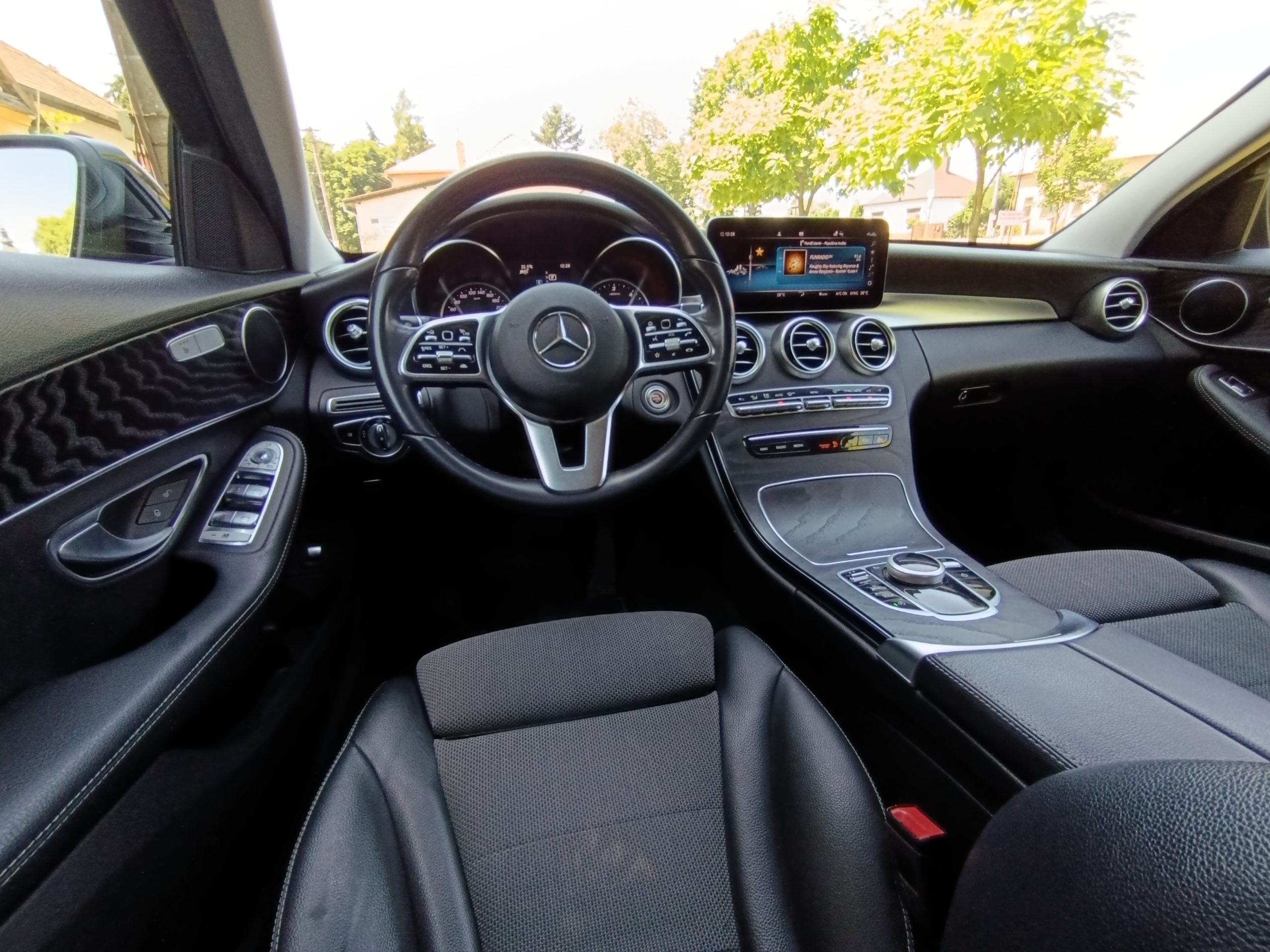 Mercedes-Benz C 220 d 4MATIC
