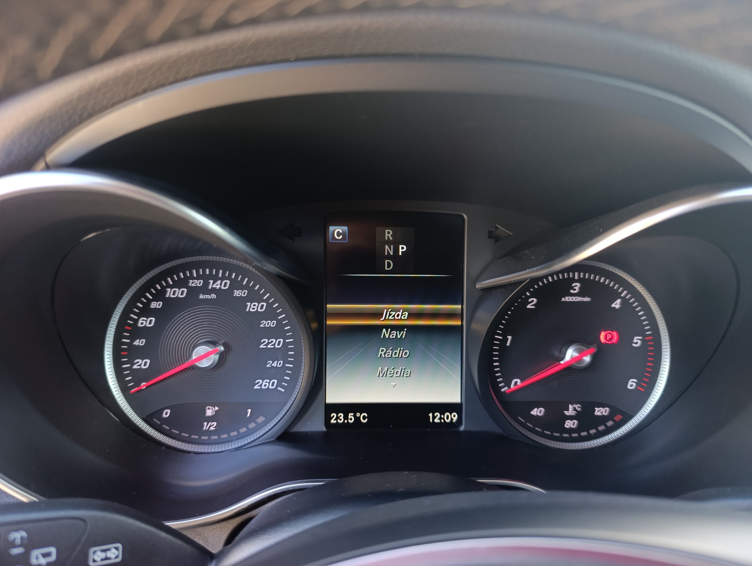 Mercedes-Benz GLC 220 d 4MATIC, SUV – 2016, 116 052 km, OFF-ROAD
