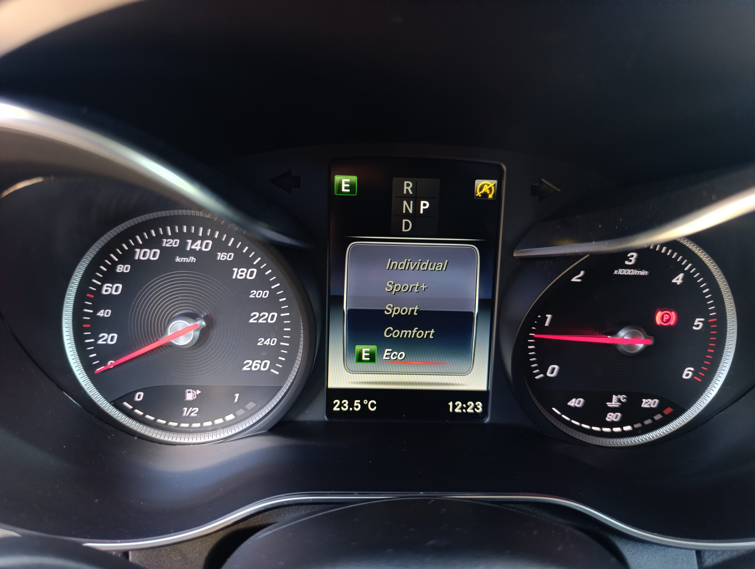 Mercedes-Benz GLC 220 d 4MATIC, SUV – 2016, 116 052 km, OFF-ROAD