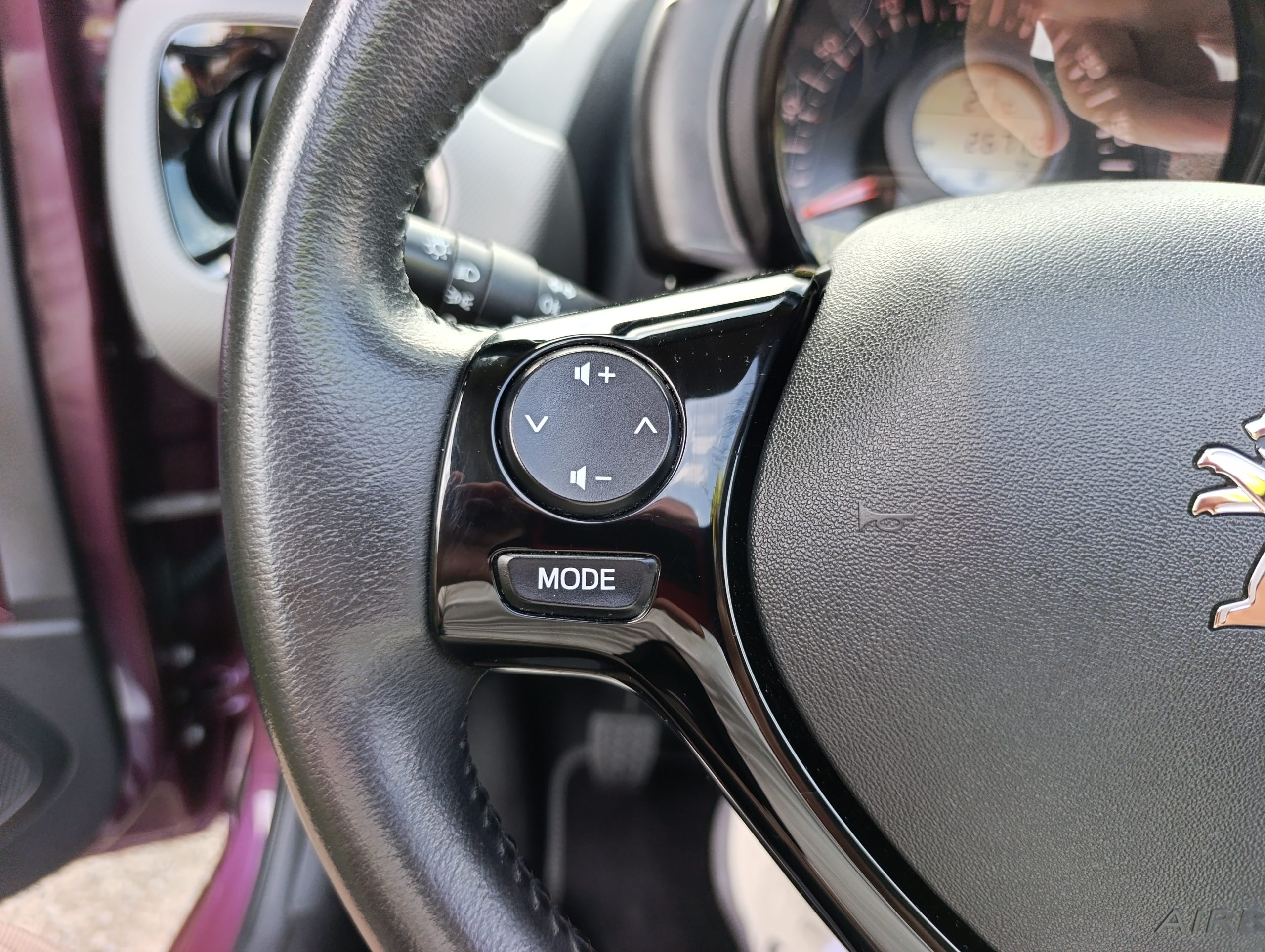 Peugeot 108, 1.0i, 26 719 km, STK-EK-KO 05/2028