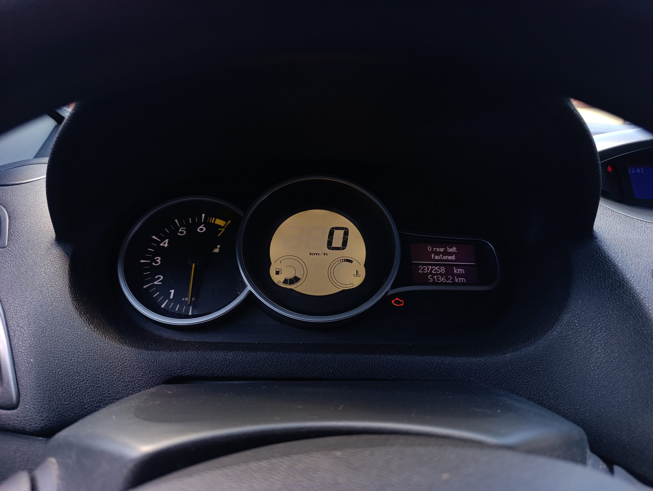 Renault Mégane 1.6i Dvojzónová klimatizácia