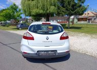Renault Mégane 1.6i Dvojzónová klimatizácia