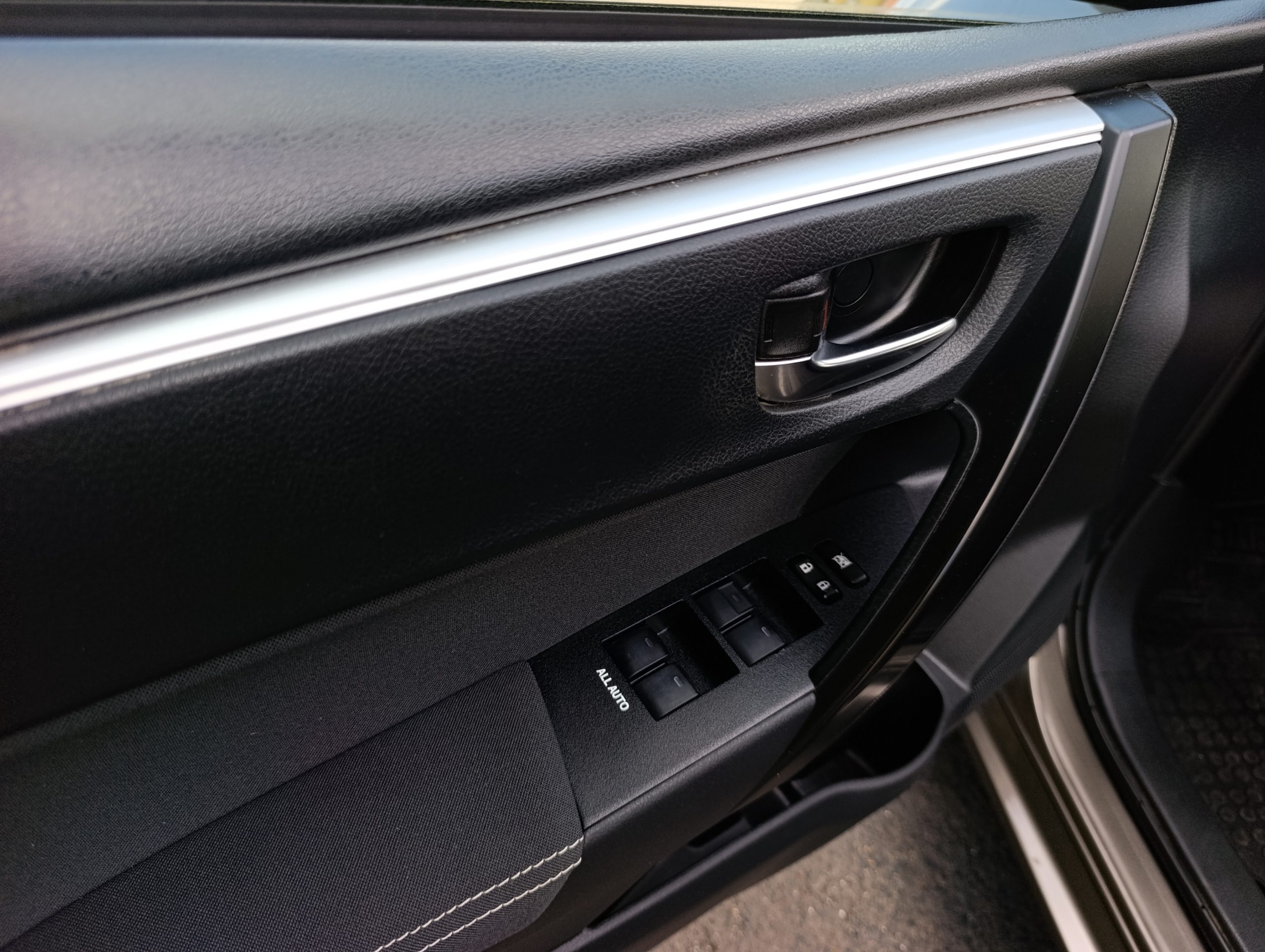 Toyota Corola 1.6 Valvematic 1. Majiteľ