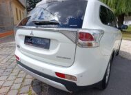 Mitsubishi Outlander 2.2 DI-D. Prvý majiteľ. Auto kúpené na Slovensku.