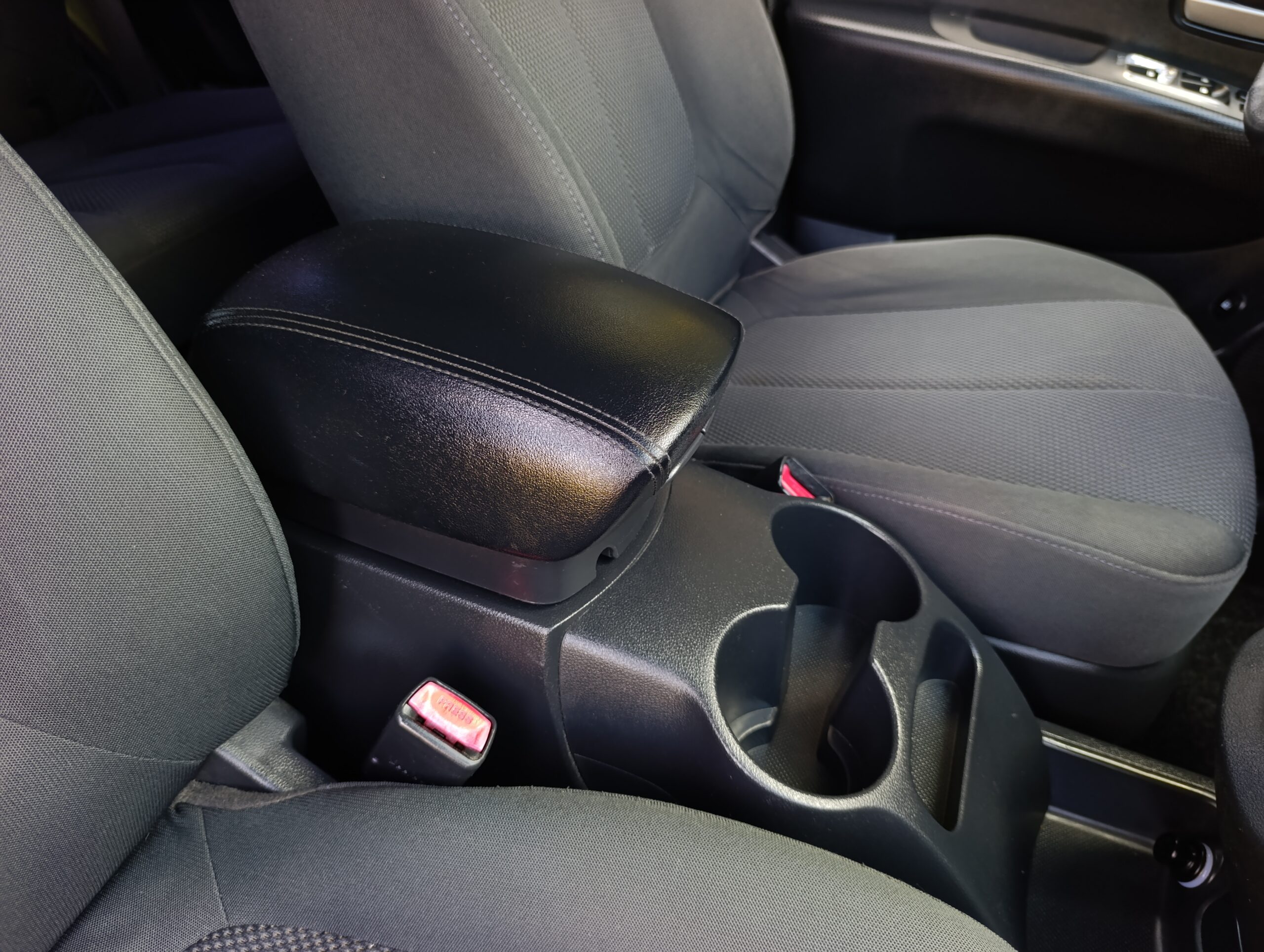 KIA Carens 2.0CRDI 1. Majiteľ