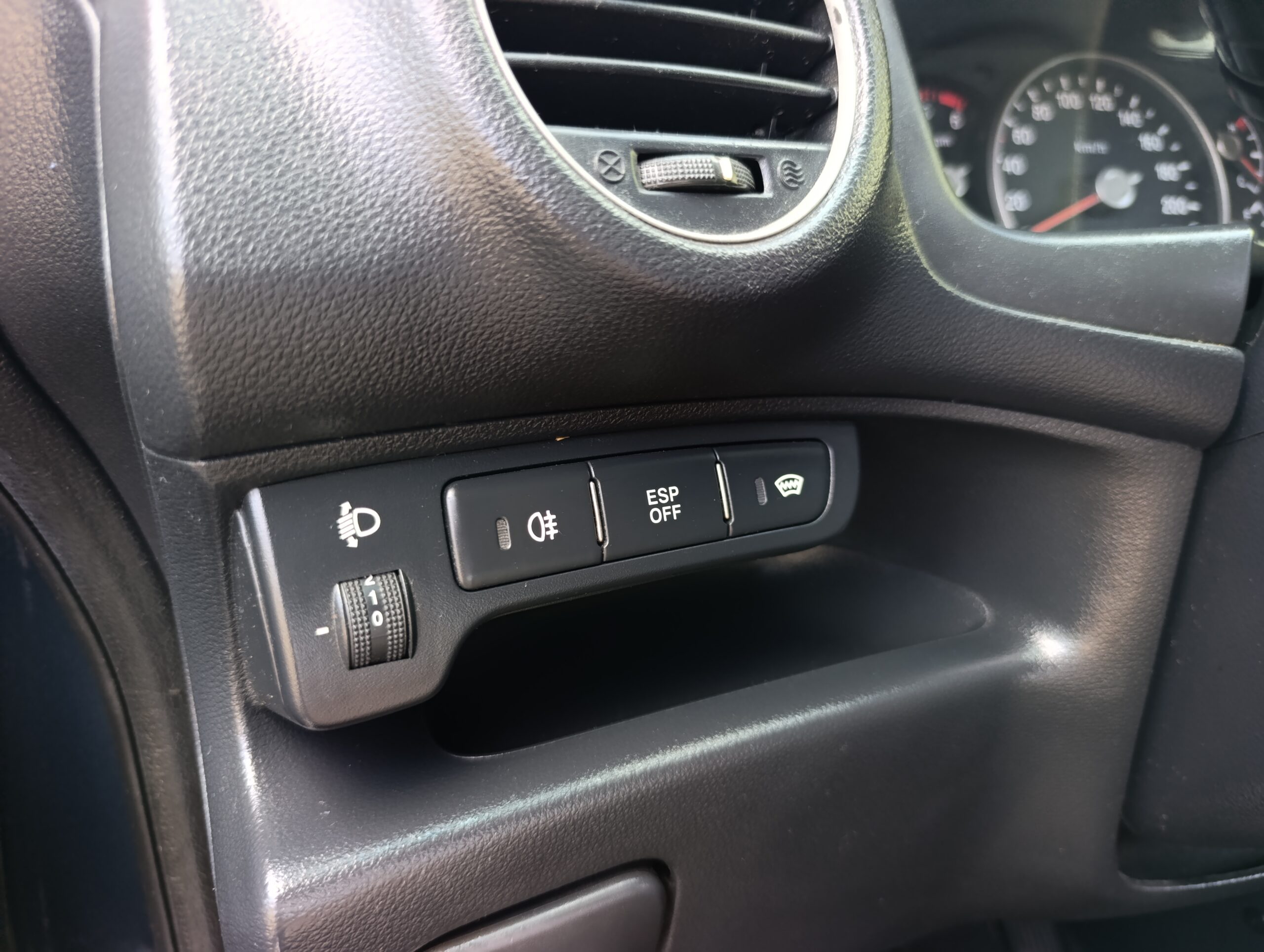 KIA Carens 2.0CRDI 1. Majiteľ