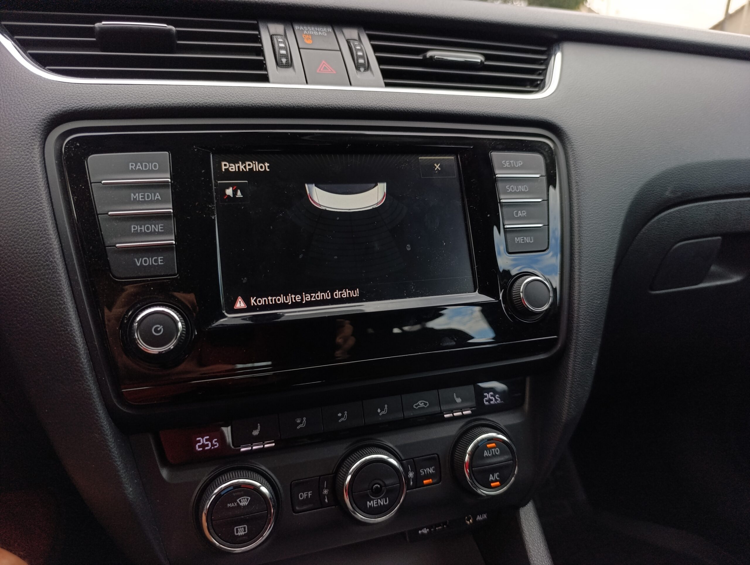 Škoda Octavia III AUTOMAT 1.6TDI  81kW/110PS, Servisná história